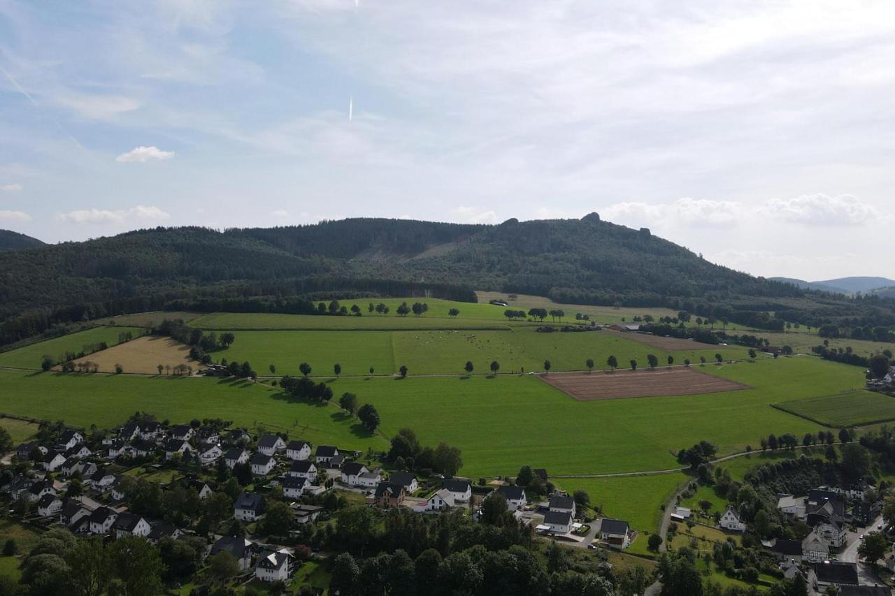 Familie Hotel Kameleon Elleringhausen Exteriör bild