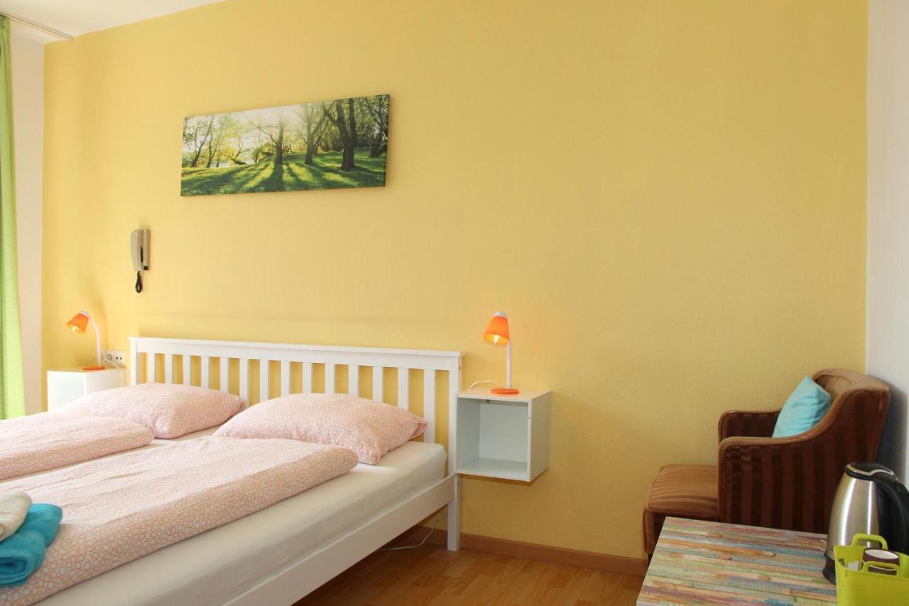 Familie Hotel Kameleon Elleringhausen Exteriör bild