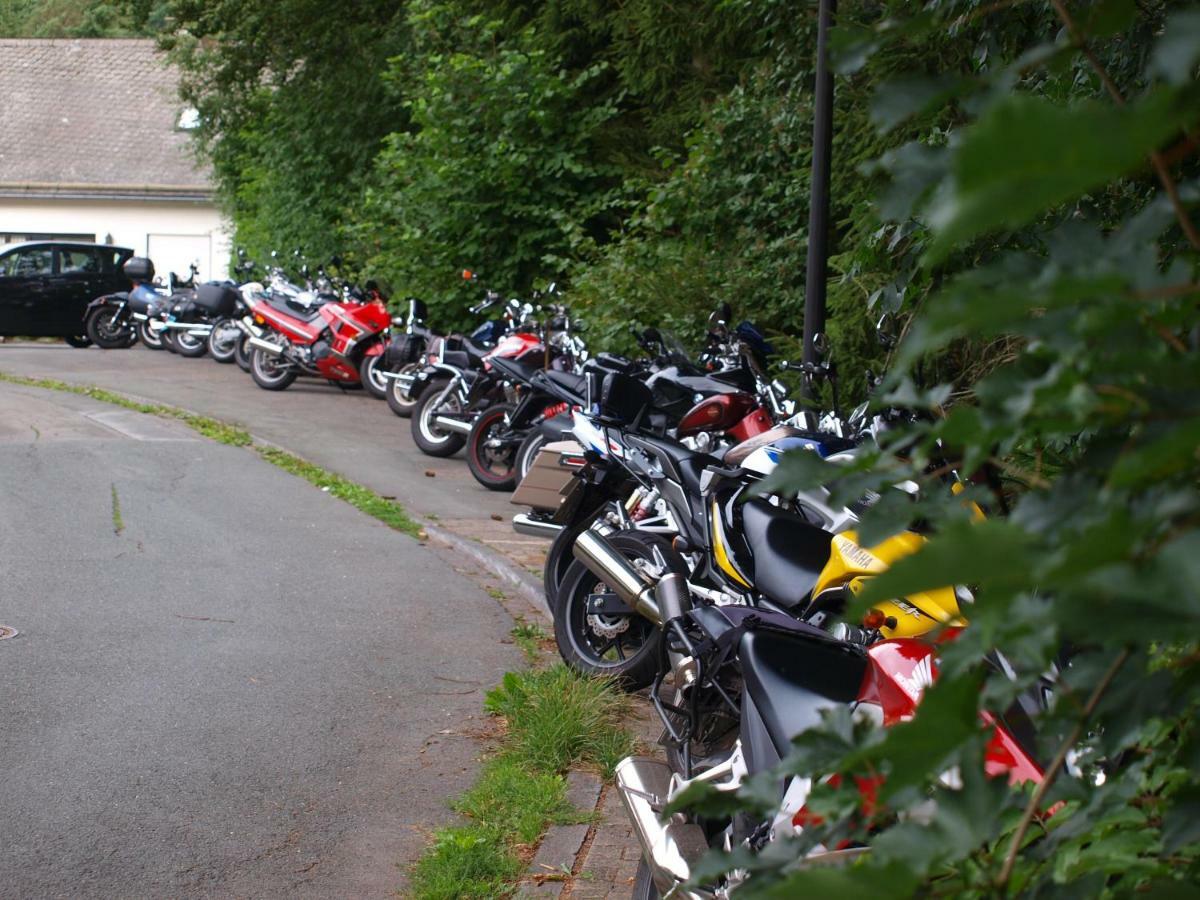 Familie Hotel Kameleon Elleringhausen Exteriör bild